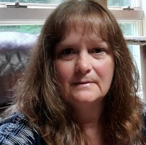 Meet your Posher, Becky